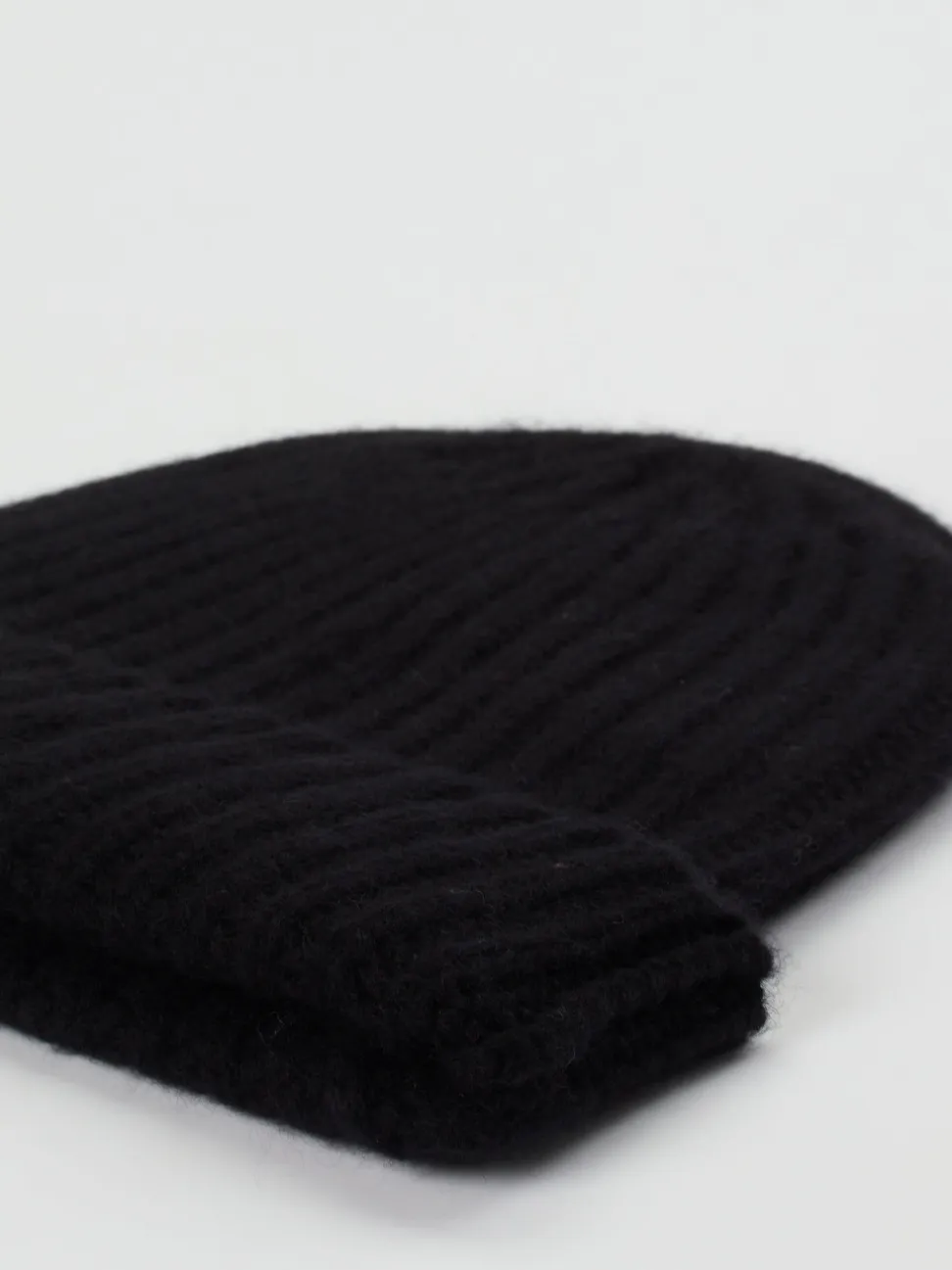 HURRAY – Beanie aus Kaschmir Schwarz