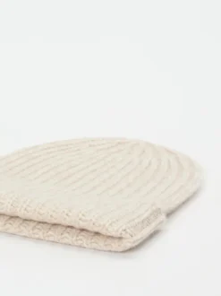 HURRAY – Strickmütze aus Kaschmir in Beige