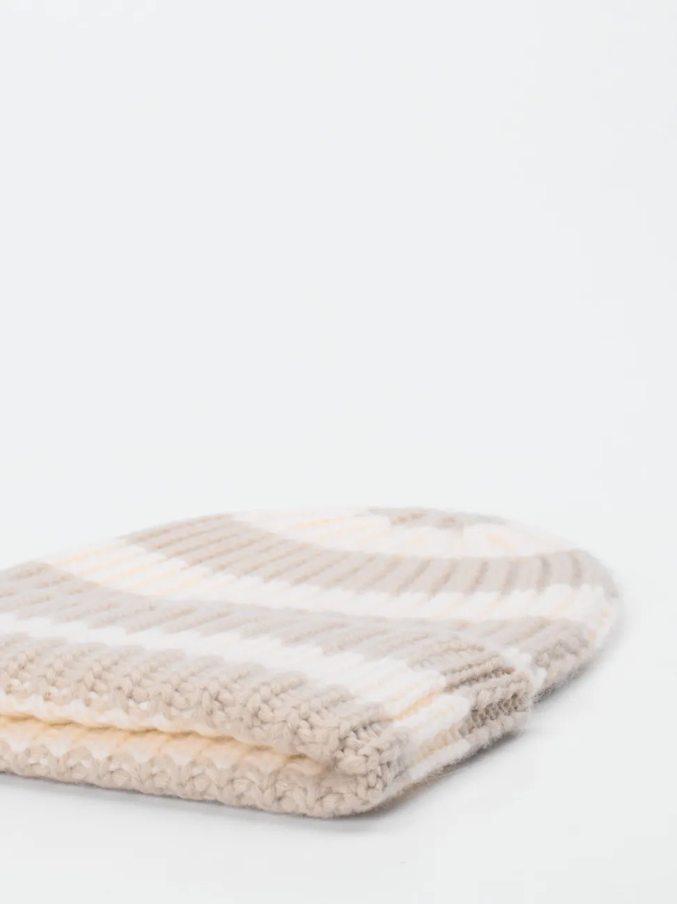 HURRAY – Strickmütze aus Kaschmir in Cremebeige