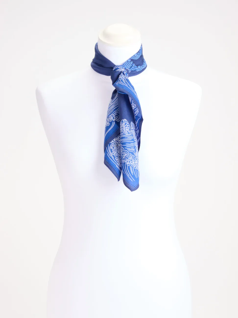 Inouitoosh – Bandana aus Baumwolle-Seide Tiefblau