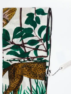Inouitoosh – Modetuch aus Wolle mit Safari-Print