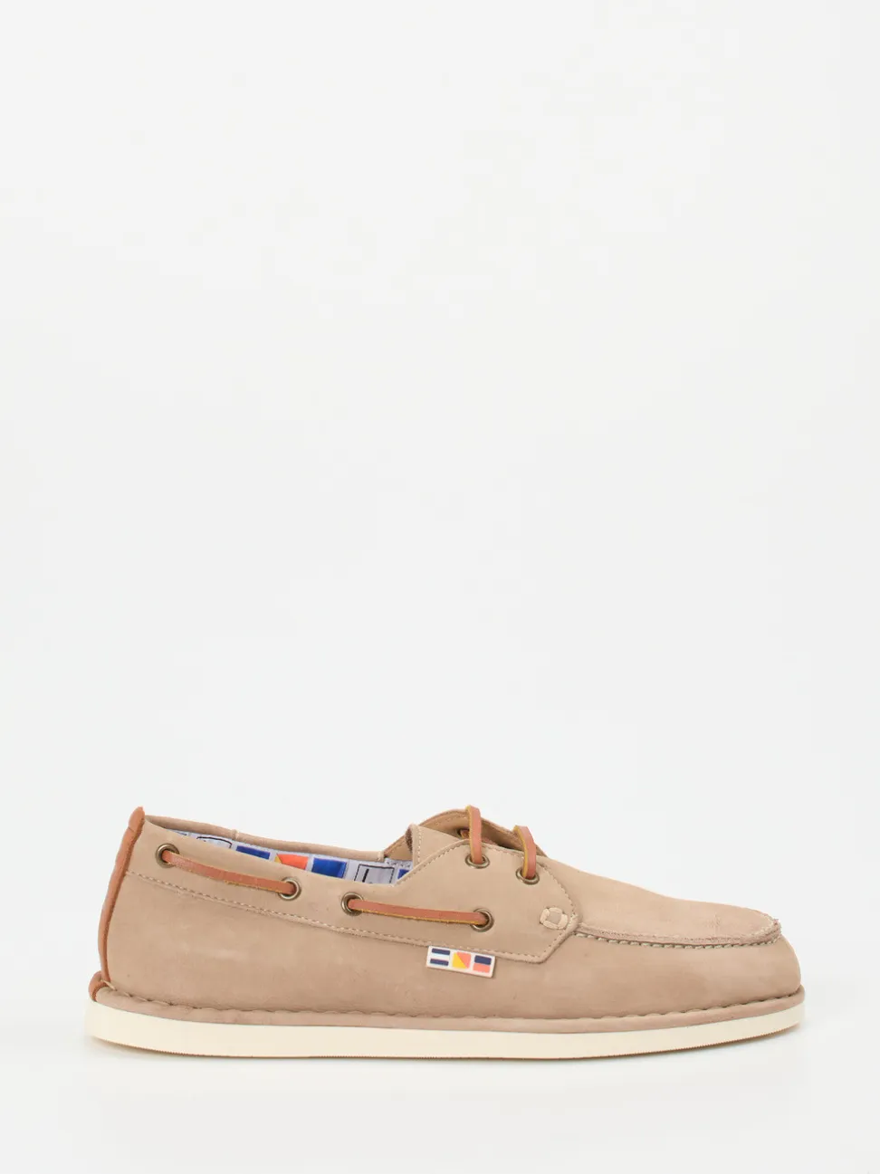 Joe – Bootsschuh aus Nubukleder beige