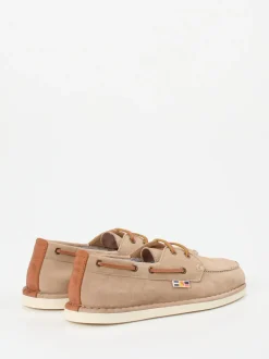 Joe – Bootsschuh aus Nubukleder beige