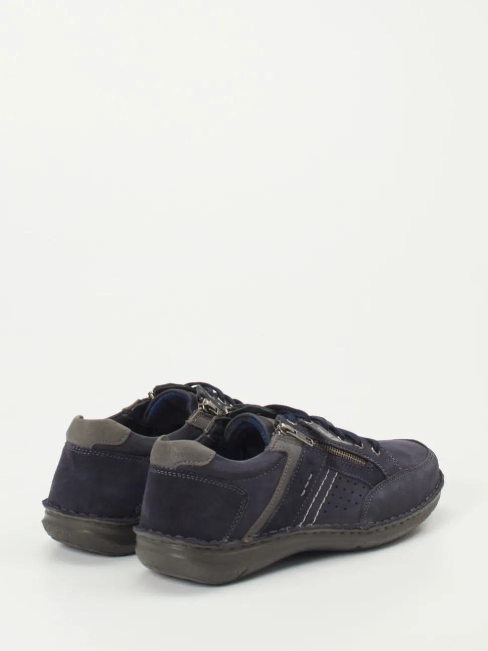 Josef Seibel – Komfort-Schnürschuh aus Nubukleder blau