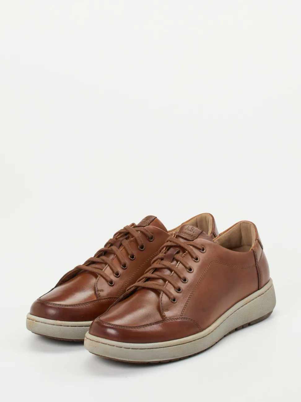 Josef Seibel – Komfort-Sneaker aus Kalbleder Braun