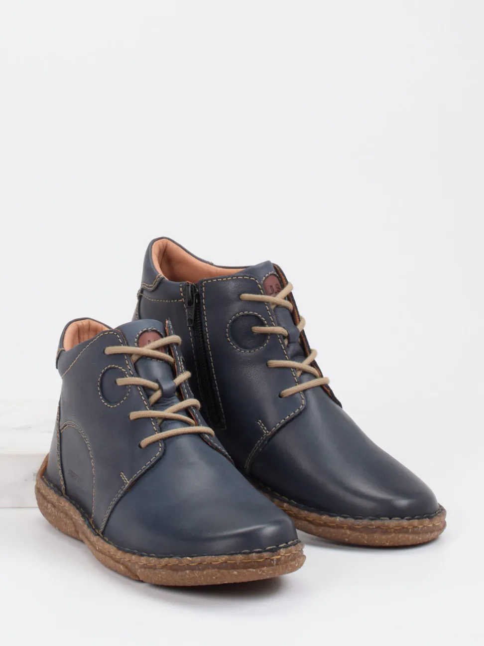 Josef Seibel – Schnürstiefeletten aus Kalbleder Dunkelblau