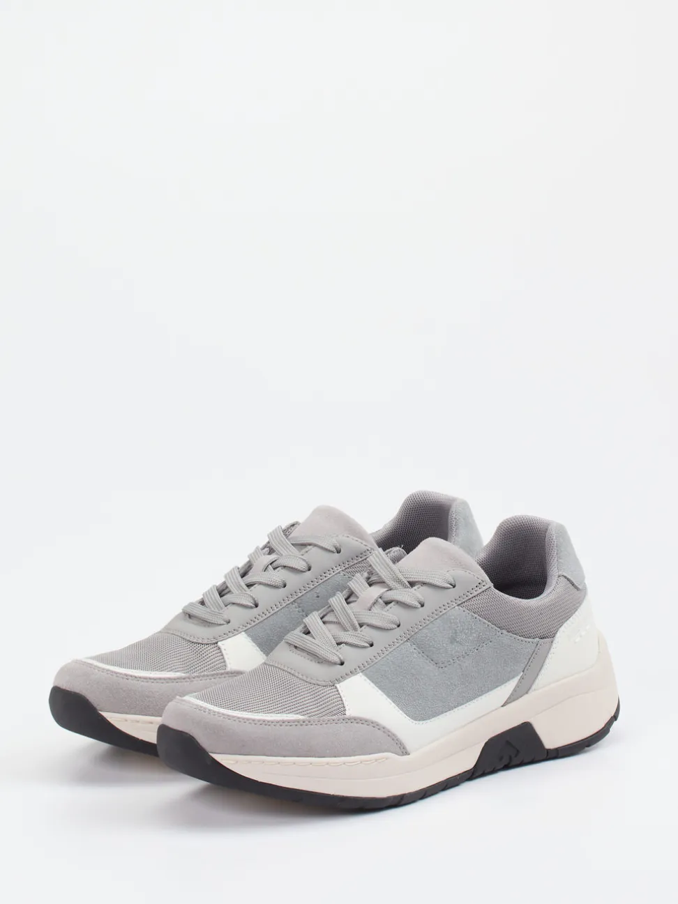 Josef Seibel – Sneaker aus Veloursleder und Mesh grau