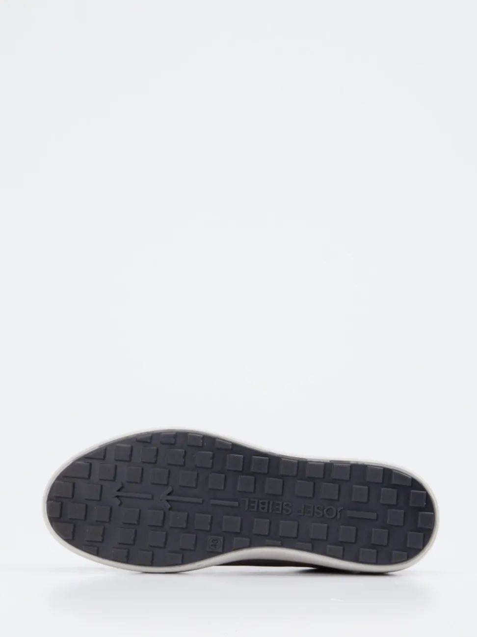 Josef Seibel – Sneaker aus Nubukleder in Steingrau