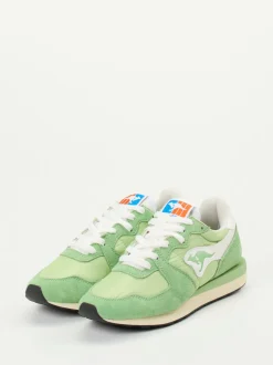 Kangaroos – Retro-Sneaker aus Veloursleder Pistaziengrün