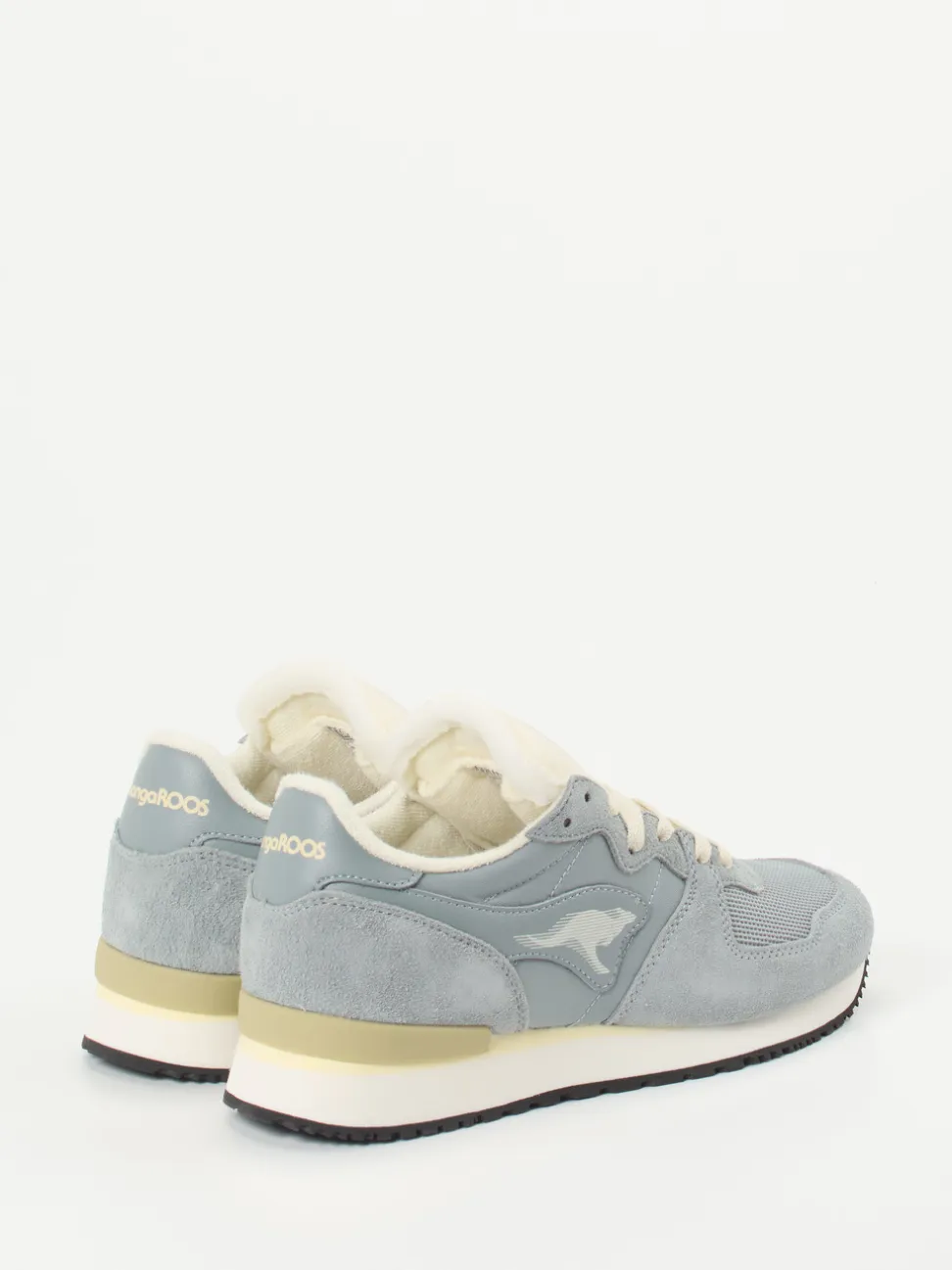 Kangaroos – Retro-Sneaker aus Mesh und Veloursleder blaugrau