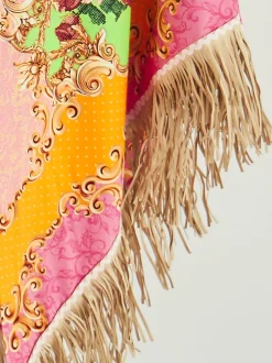 Katherina Loretta – Poncho