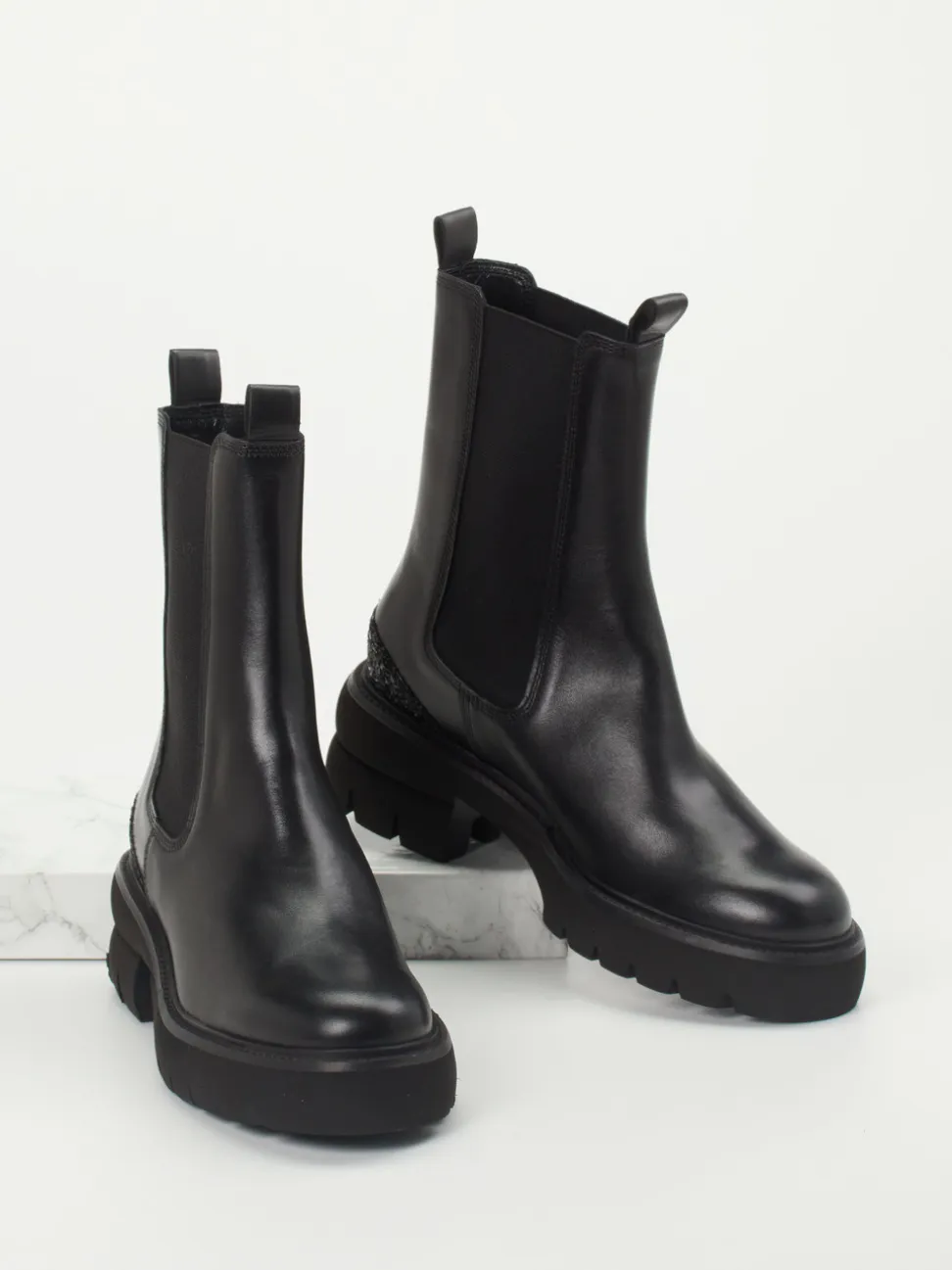 Kennel & Schmenger – Chelsea Boots aus Kalbleder Schwarz