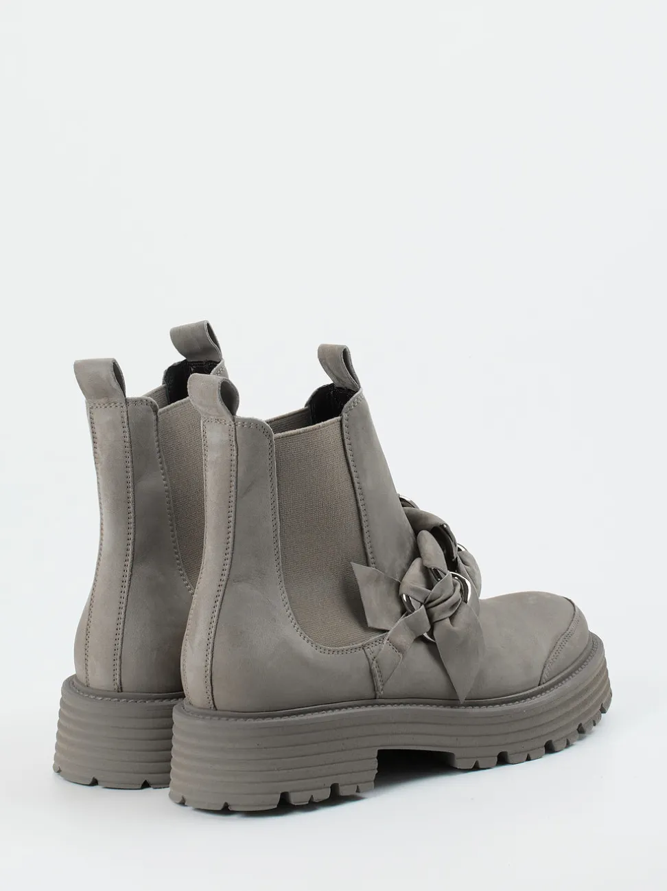 Kennel & Schmenger – Chelsea Boots aus Nubukleder Grau