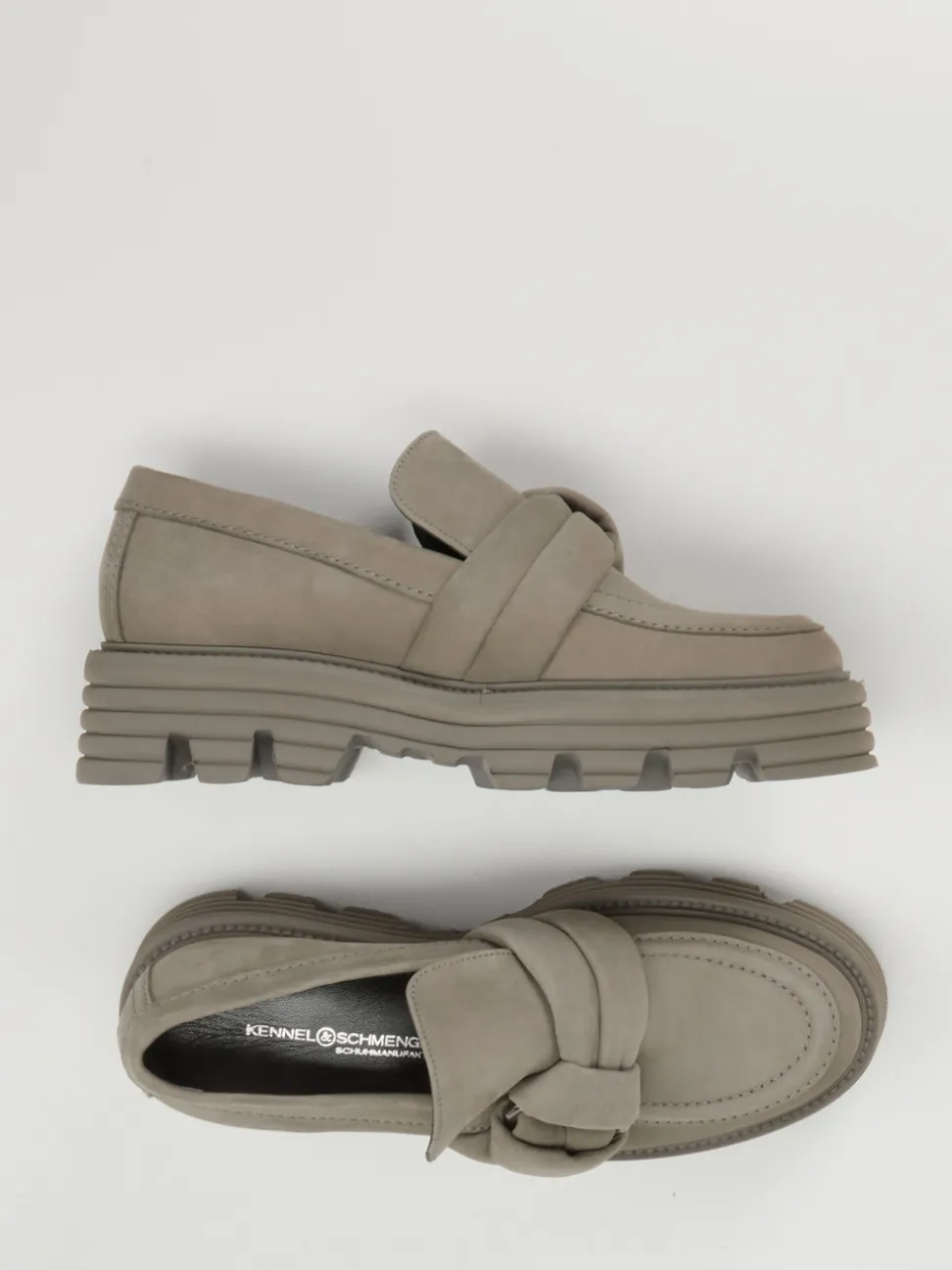 Kennel & Schmenger – Chunky Loafer aus Nubukleder Taupe