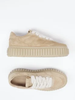 Kennel & Schmenger – Plateau-Sneaker aus Veloursleder Beige