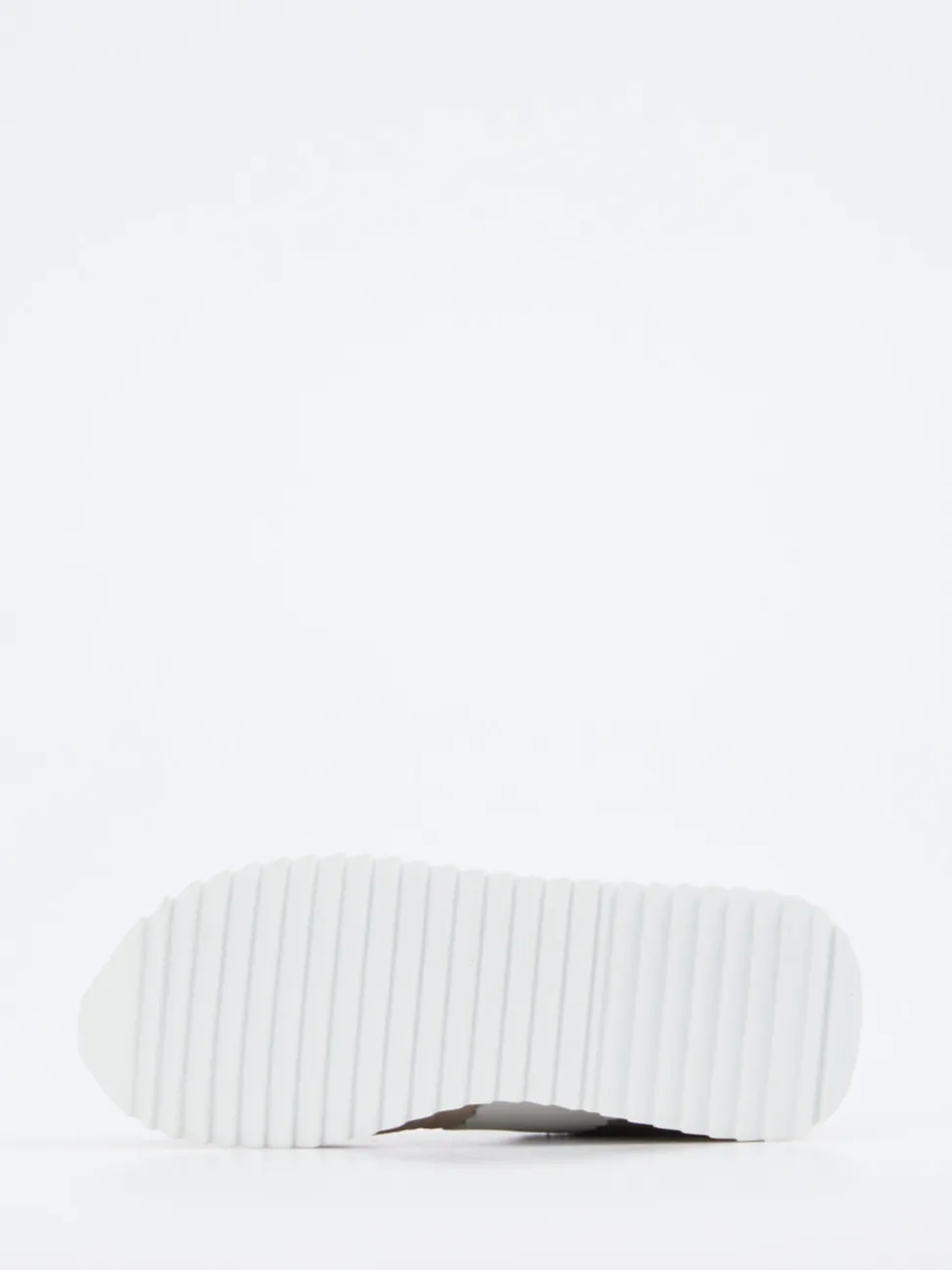 Kennel & Schmenger – Retro-Sneaker aus Veloursleder beige