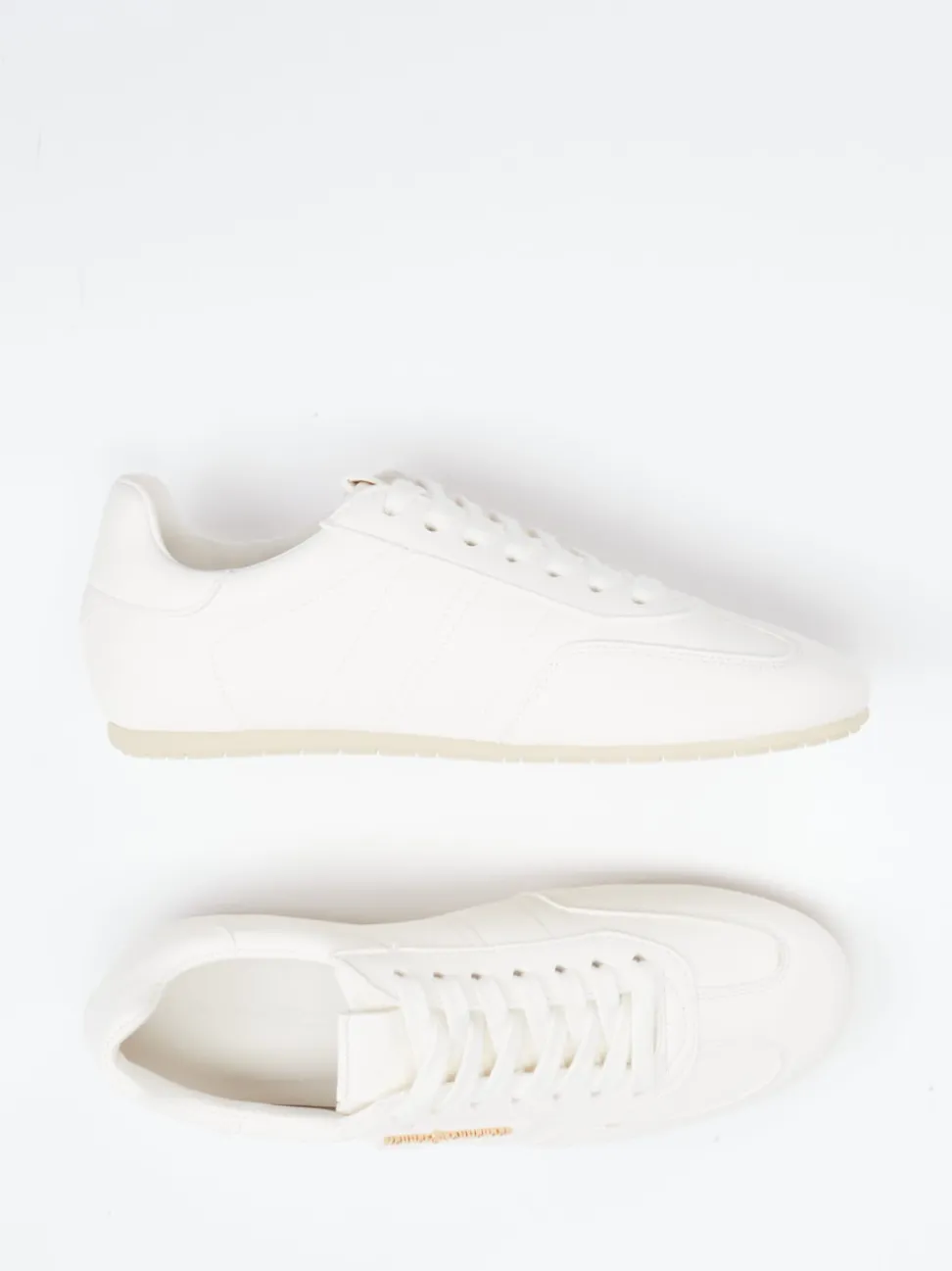 Kennel & Schmenger – Retro-Sneaker aus Lammleder cremeweiß