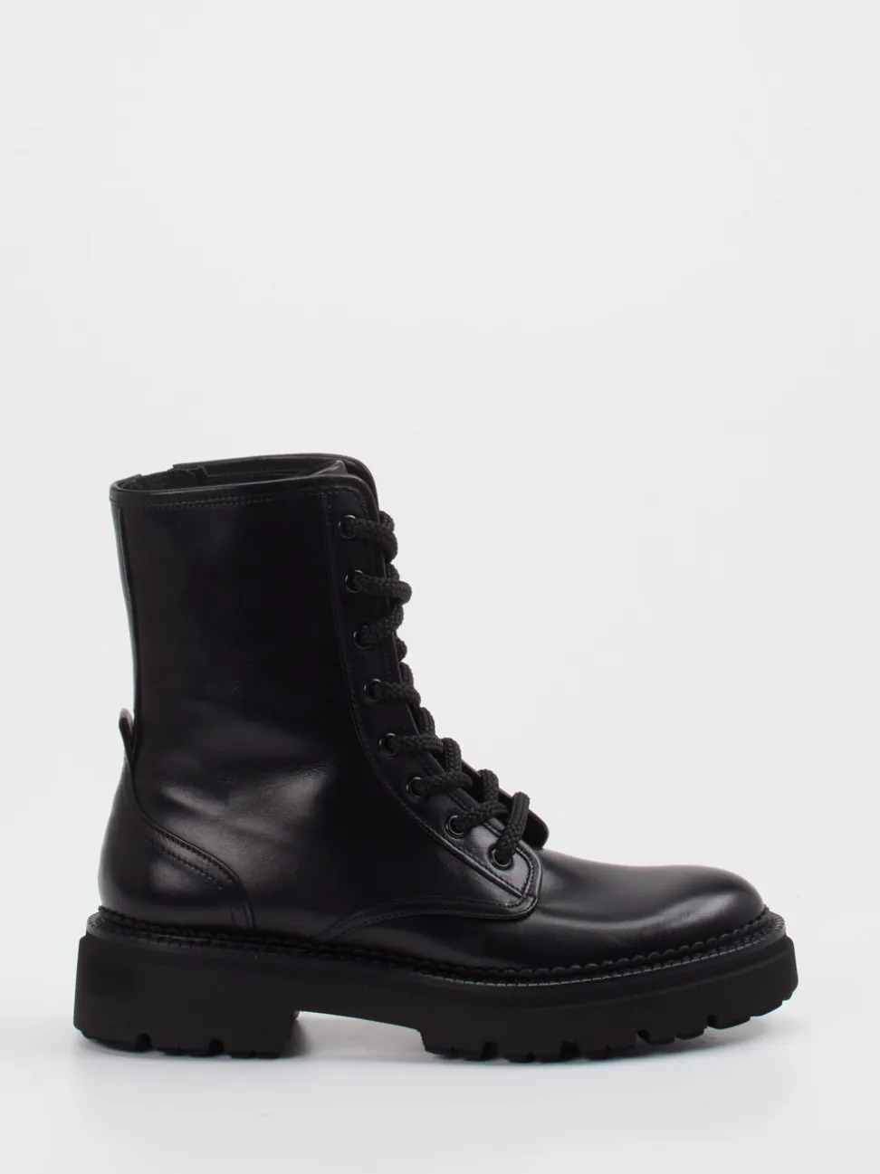Kennel & Schmenger – Schnürboots aus Lammleder Schwarz