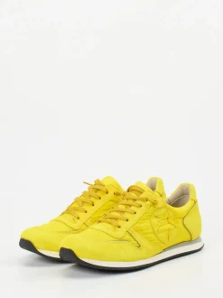 Kennel & Schmenger – Sneaker aus Veloursleder Zitronengelb