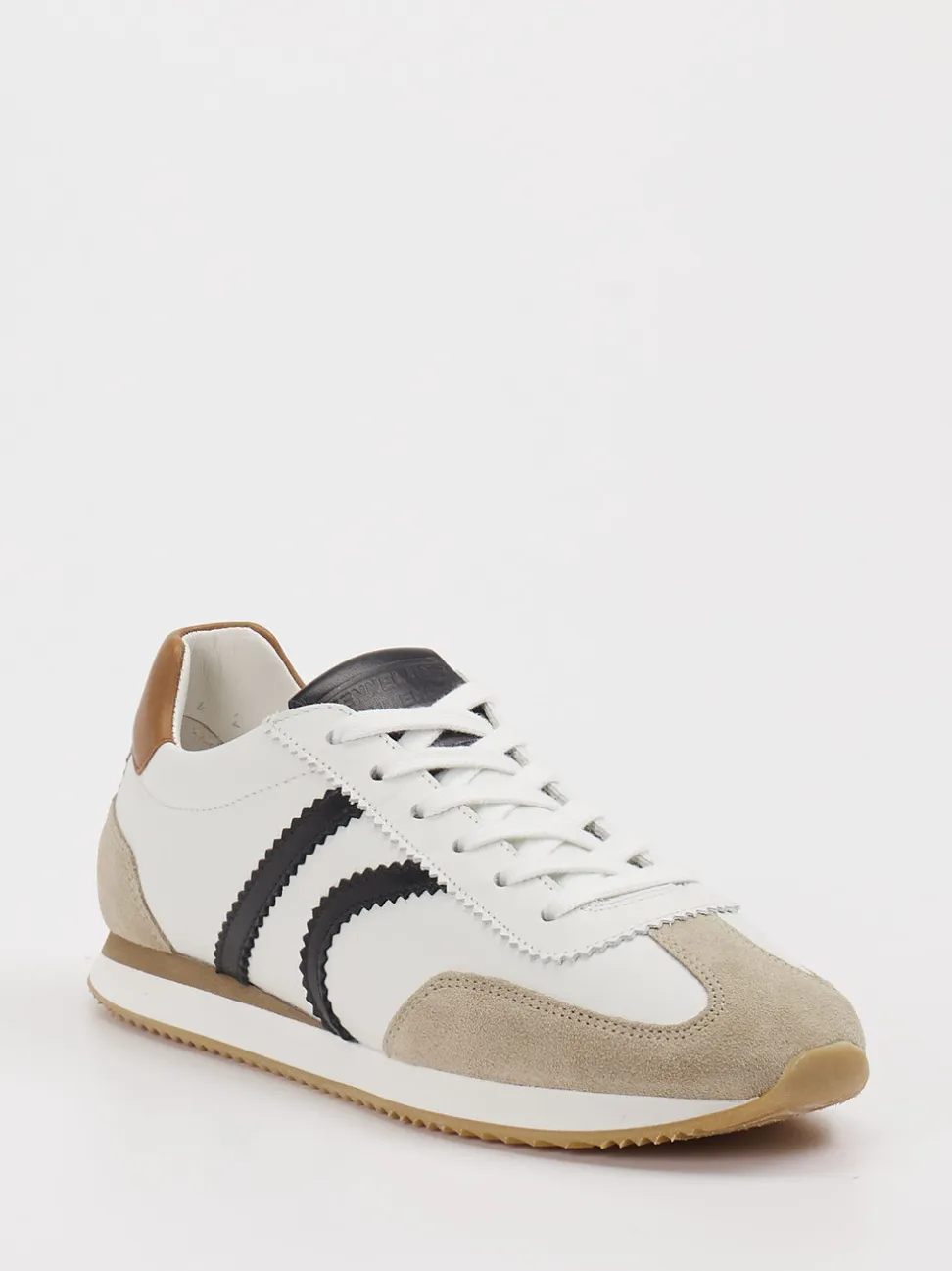 Kennel & Schmenger – Sneaker aus Veloursleder Weiß