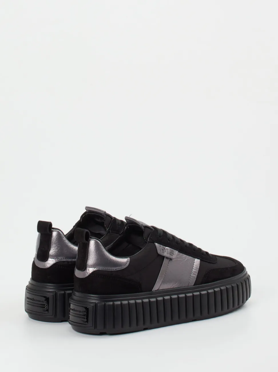 Kennel & Schmenger – Sneaker aus Veloursleder und Textil Schwarz