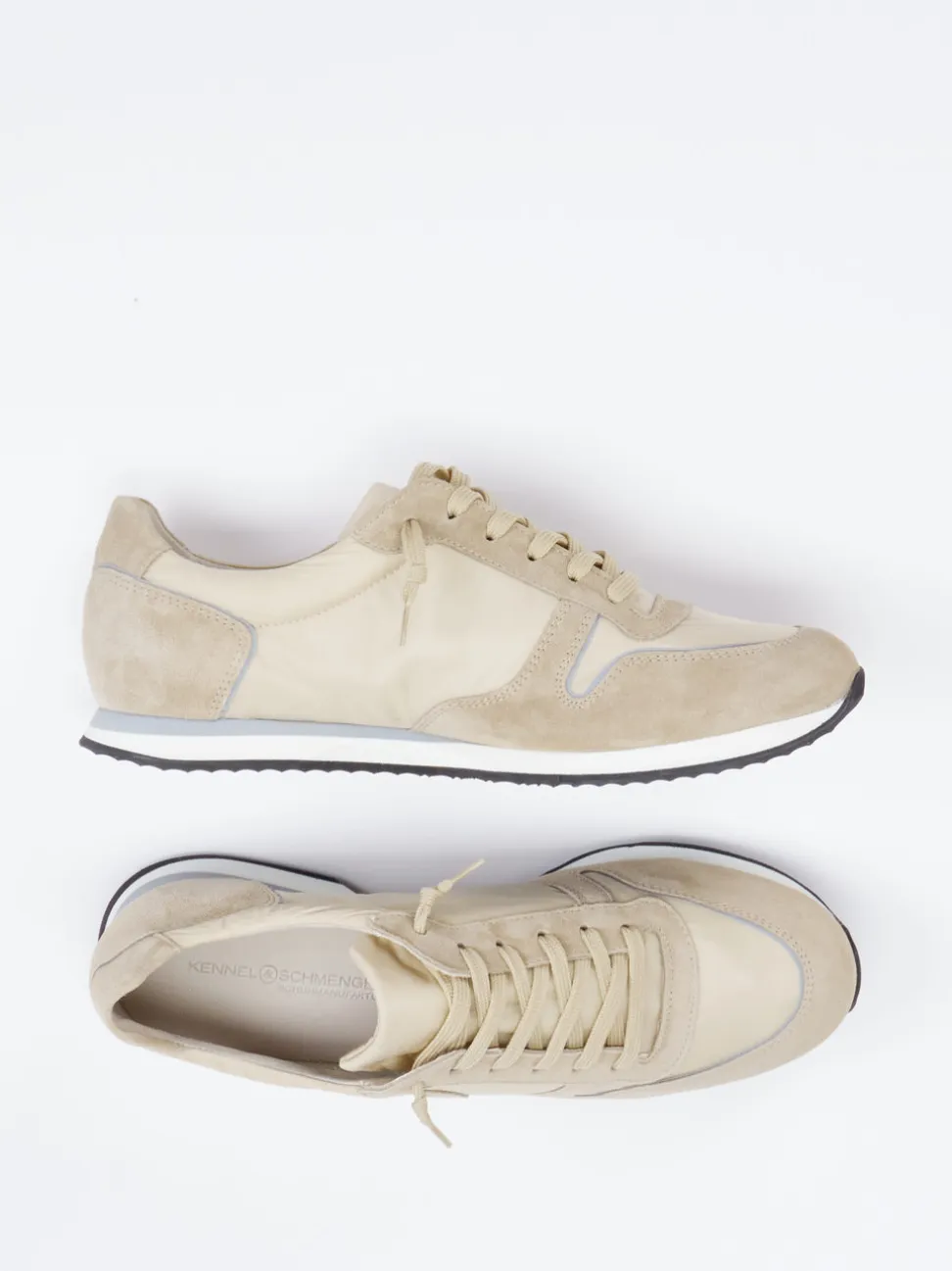Kennel & Schmenger – Sneaker aus Veloursleder Beige