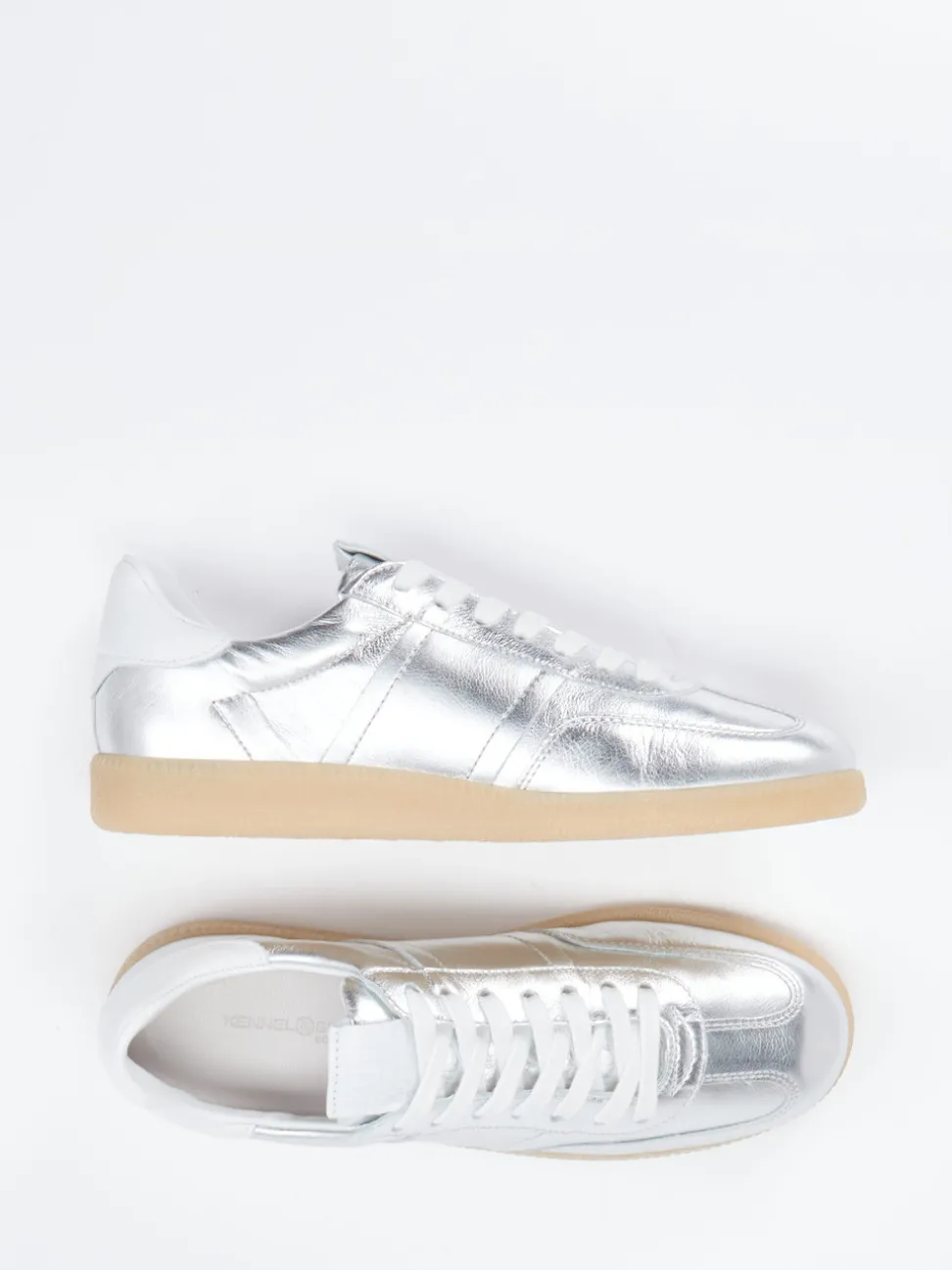 Kennel & Schmenger – Sneaker aus Metallicleder silber