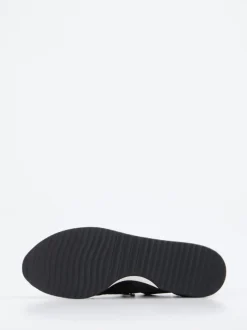 Kennel & Schmenger – Sneaker aus Veloursleder Schwarz