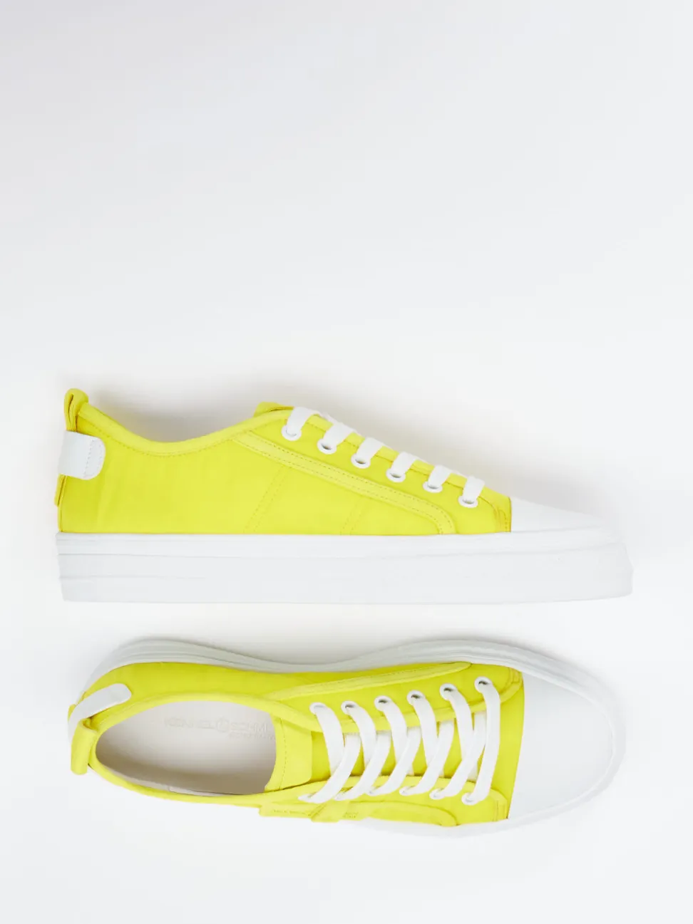 Kennel & Schmenger – Sneaker aus Textil in Gelb
