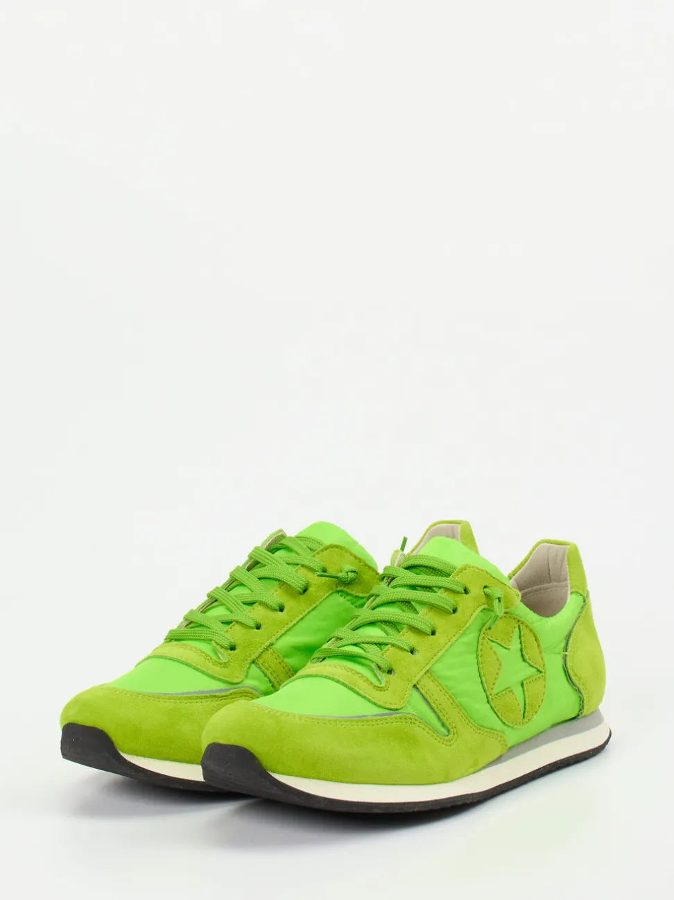 Kennel & Schmenger – Sneaker aus Veloursleder Neongrün