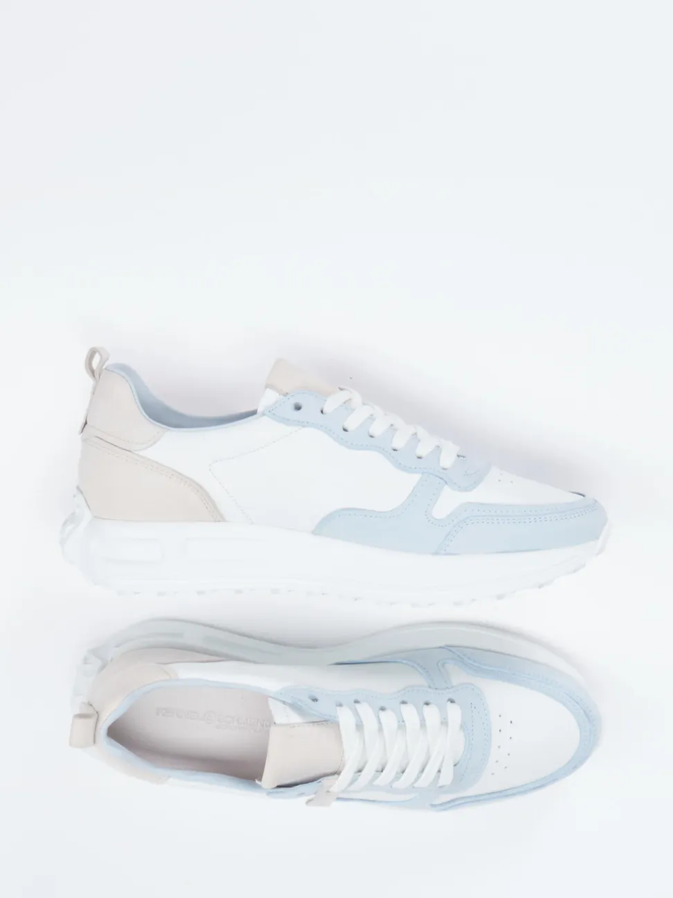 Kennel & Schmenger – Sneaker aus Nubukleder Offwhite
