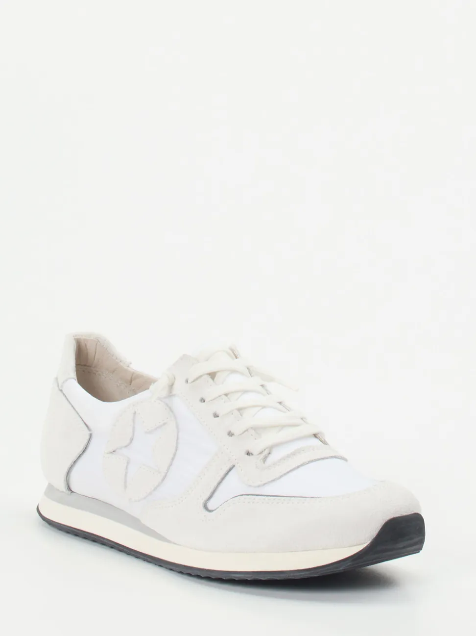Kennel & Schmenger – Sneaker aus Veloursleder Offwhite
