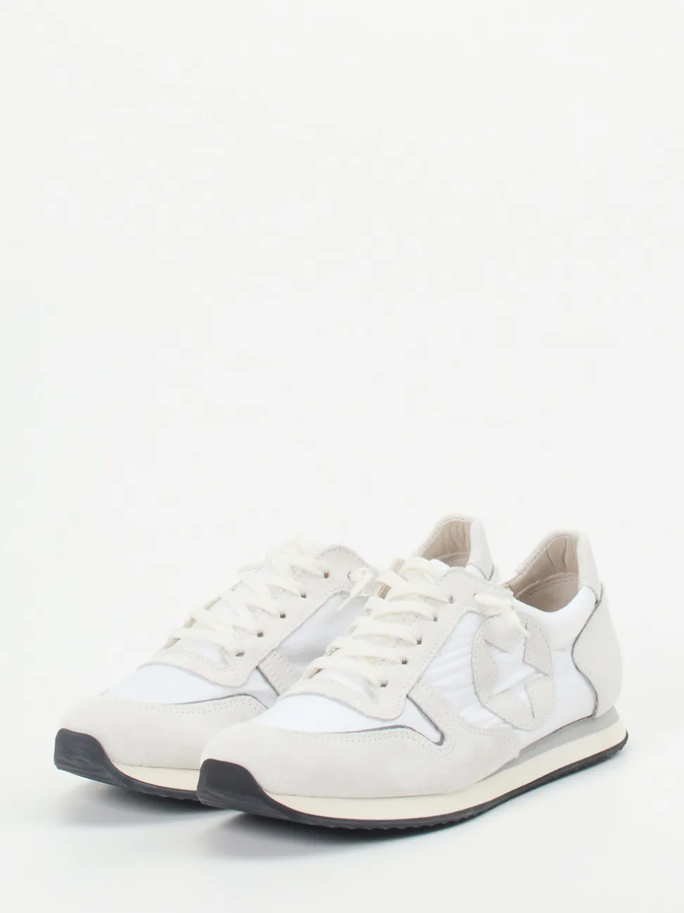 Kennel & Schmenger – Sneaker aus Veloursleder Offwhite