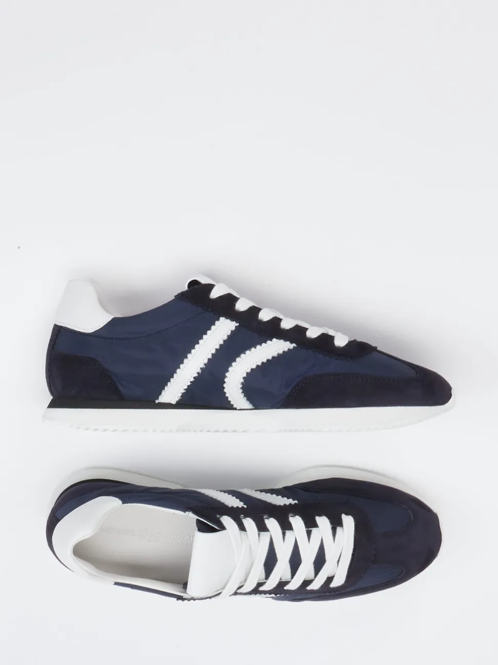 Kennel & Schmenger – Sneaker aus Velour/Textil Dunkelblau