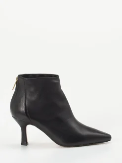 Konstantin Starke – Ankle Boots aus Lammleder schwarz