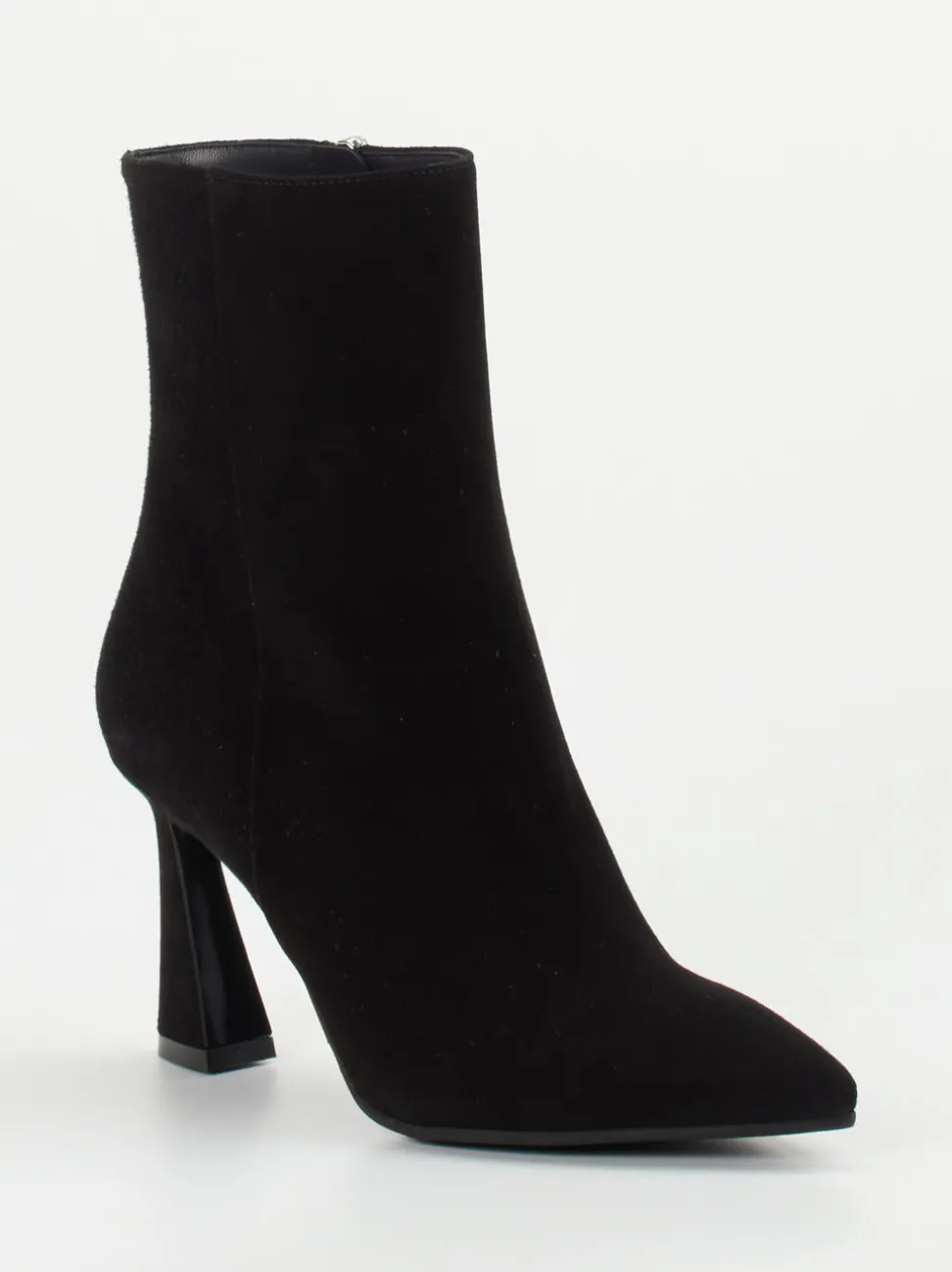 Konstantin Starke – Ankle Boots aus Veloursleder Schwarz