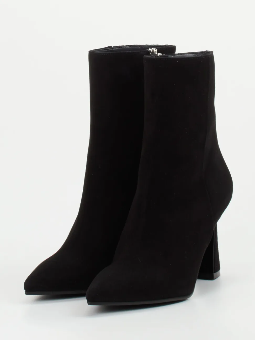 Konstantin Starke – Ankle Boots aus Veloursleder Schwarz