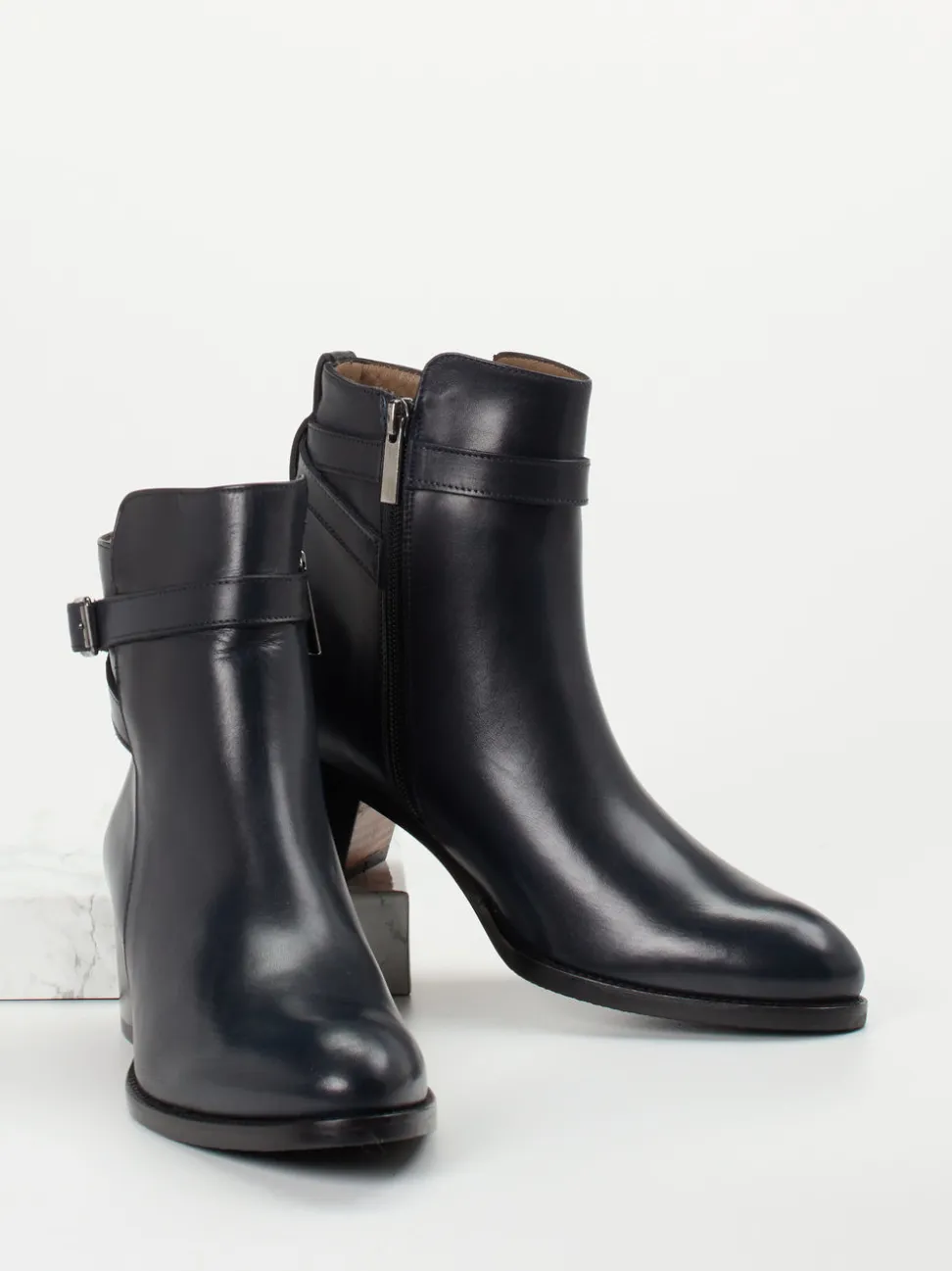 Konstantin Starke – Ankle Boots aus Kalbleder Blau