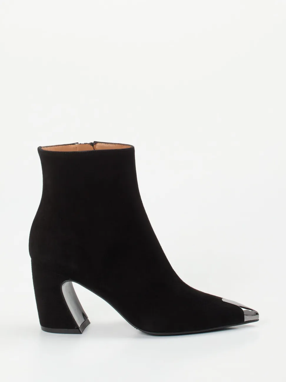 Konstantin Starke – Ankle Boots aus Veloursleder Schwarz