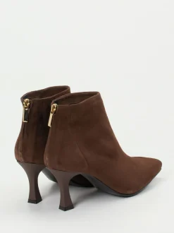 Konstantin Starke – Ankle Boots aus Veloursleder braun