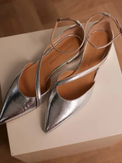 Konstantin Starke – Ballerinas aus Metallicleder silber