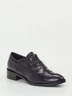Konstantin Starke – Brogues aus Lammleder tiefschwarz