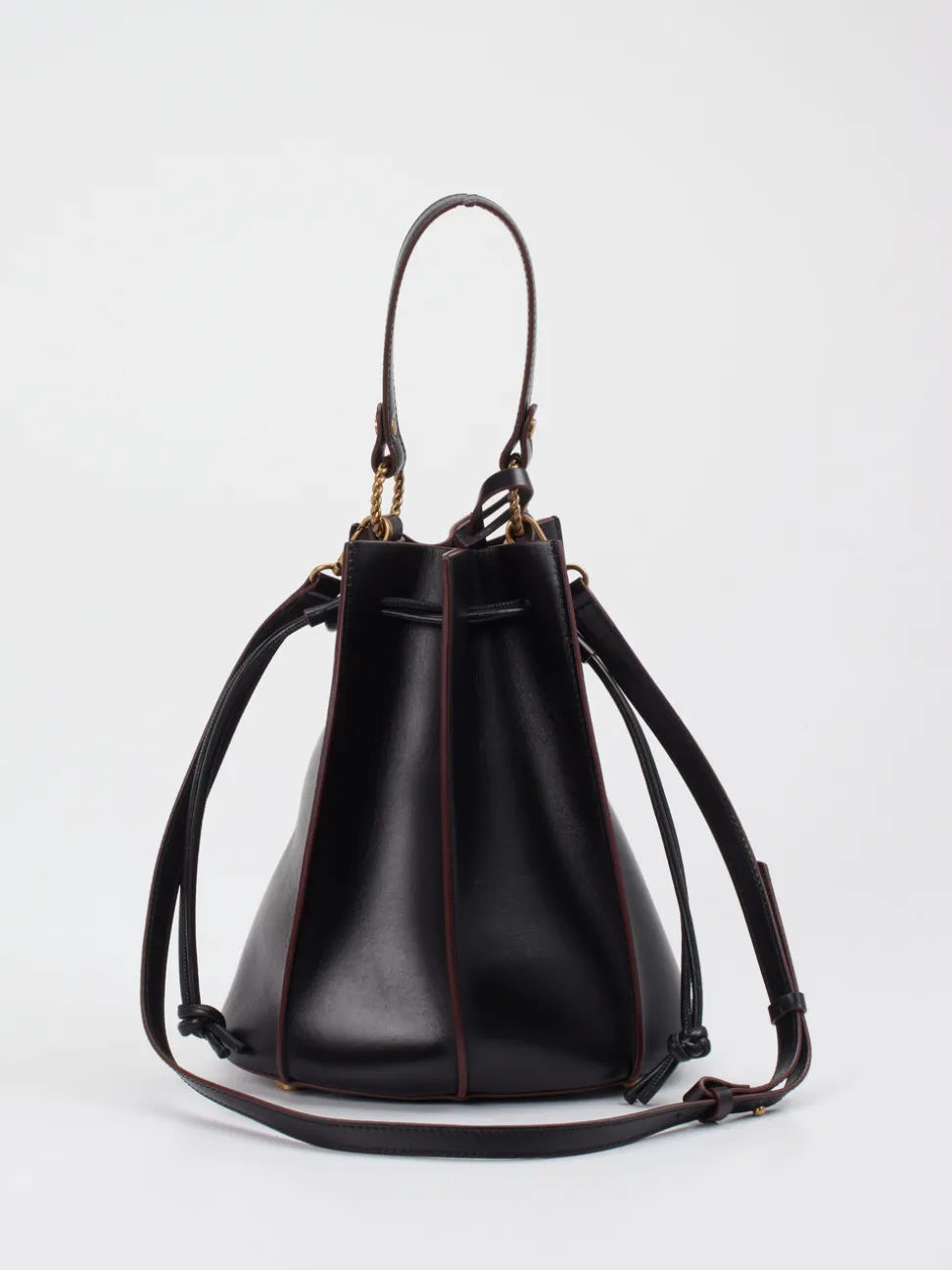 Konstantin Starke – Bucket Bag aus Kalbleder Schwarz