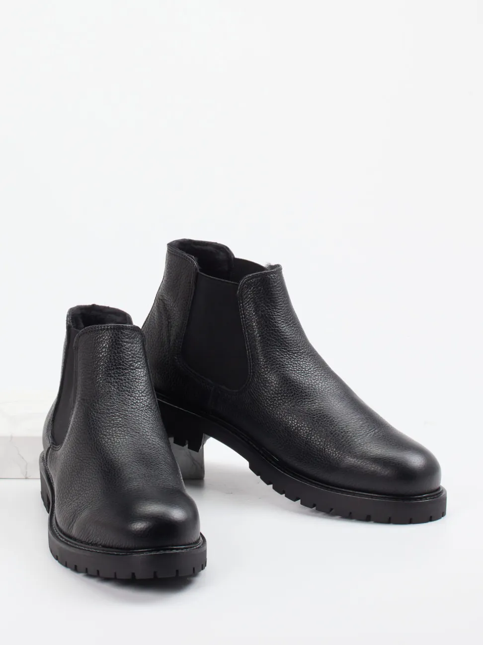 Konstantin Starke – Chelsea Boots aus Kalbleder schwarz