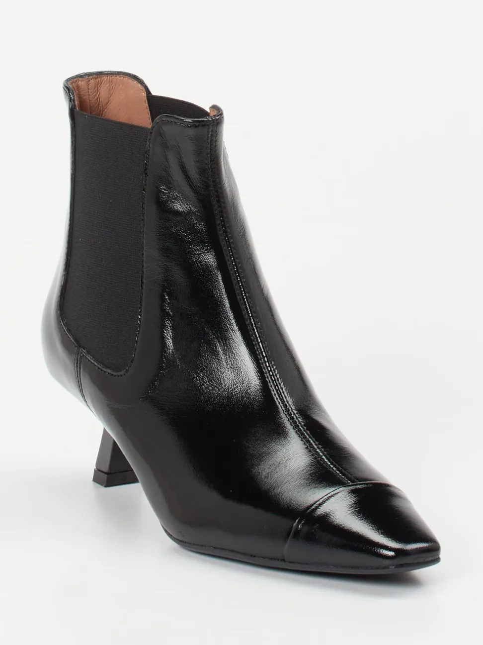 Konstantin Starke – Chelsea-Stiefelette aus Lackleder Schwarz
