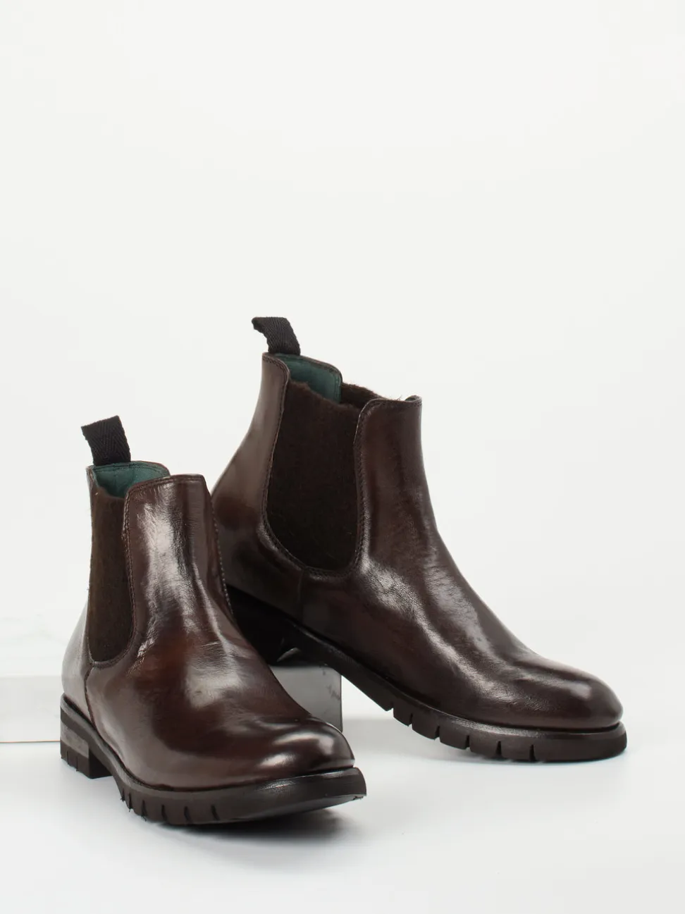 Konstantin Starke – Chelsea Boots aus Känguruleder braun