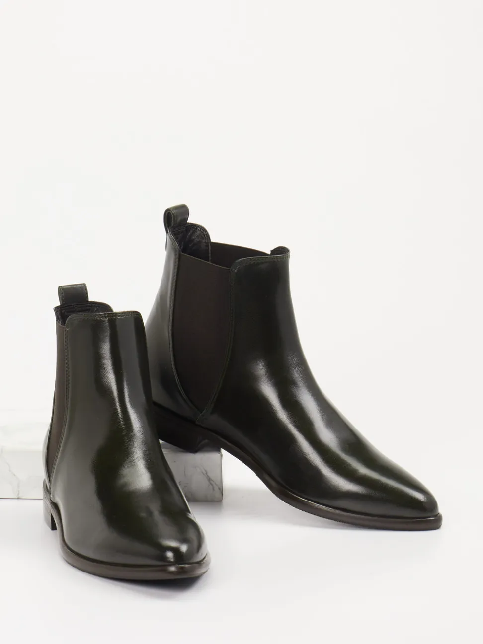 Konstantin Starke – Chelsea Boots aus Lammleder grün