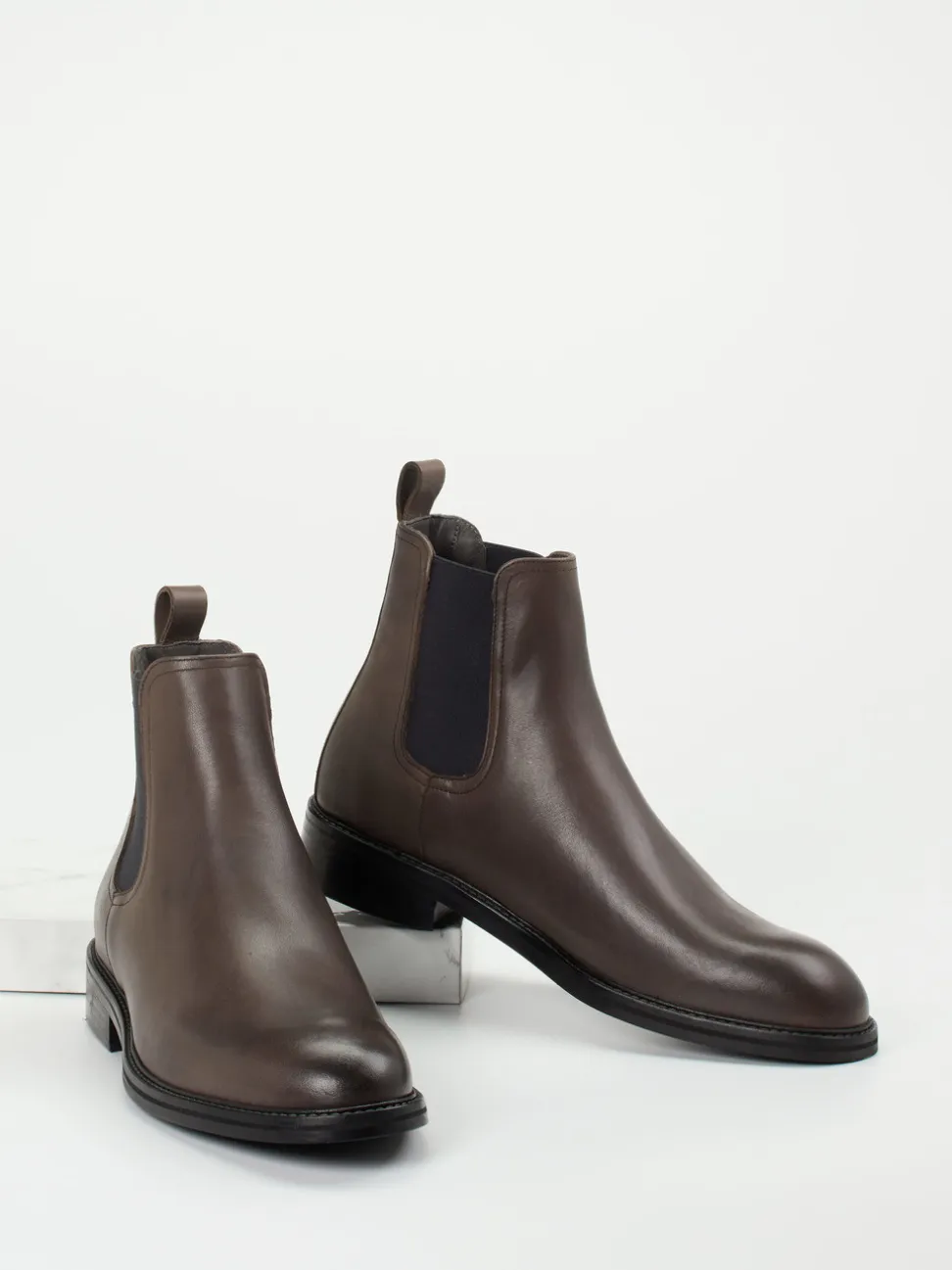 Konstantin Starke – Chelsea Boots aus Kalbleder dunkelbraun