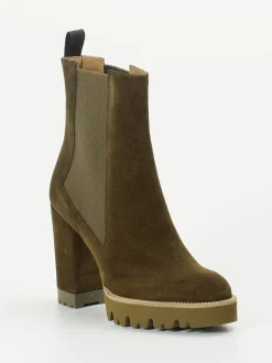 Konstantin Starke – Chelsea Boots aus Veloursleder oliv