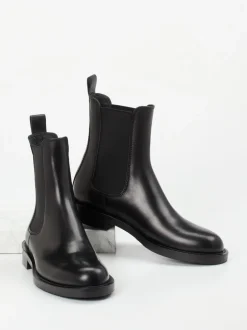 Konstantin Starke – Chelsea Boots aus Kalbleder schwarz